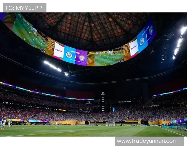 国王杯精彩对决曼城大胜尤文图斯五球狂潮引发全场欢呼